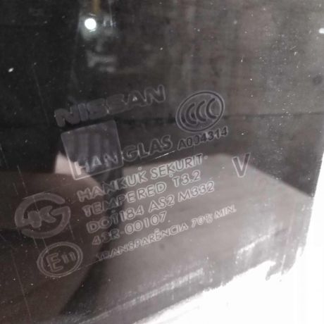 steklo-dveri-zadnee-pravoe-nissan-almera-classic-art-109077-big-1