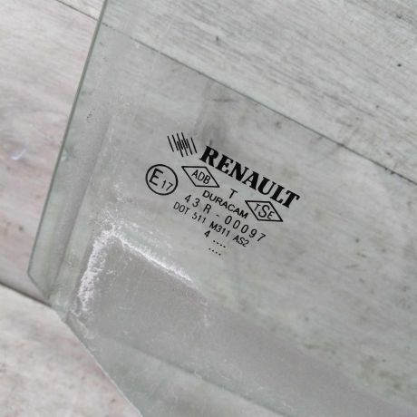 steklo-dveri-zadnee-pravoe-renault-symbol-i-art-109472-big-1