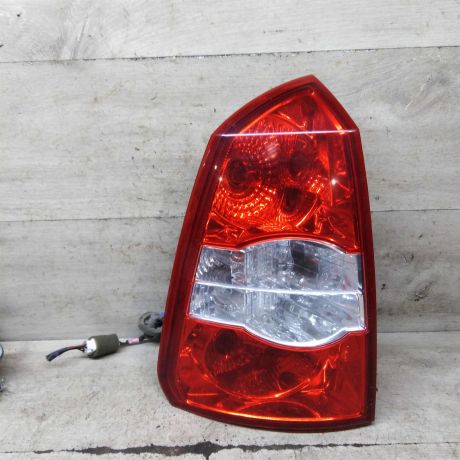 fonar-zadnii-levyi-chevrolet-lacetti-universal-art-109821-big-0