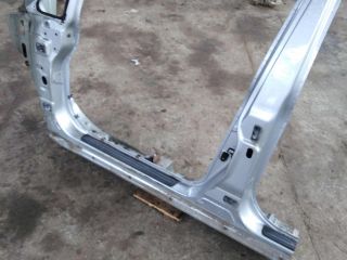 porog-levyi-stoika-nissan-tiida-i-art-110028