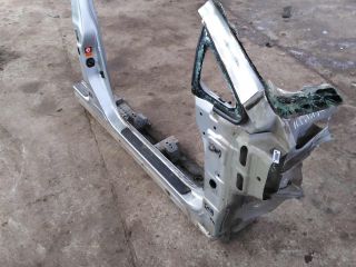 porog-pravyi-stoika-nissan-tiida-i-art-110029