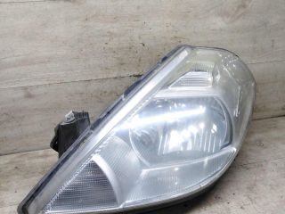 fara-pravaia-nissan-tiida-i-defekty-art-110045