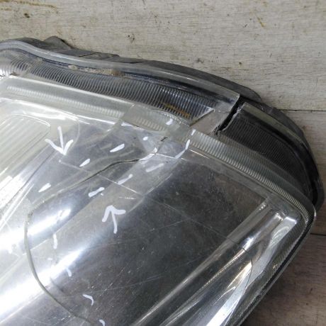 fara-pravaia-nissan-tiida-i-defekty-art-110045-big-5