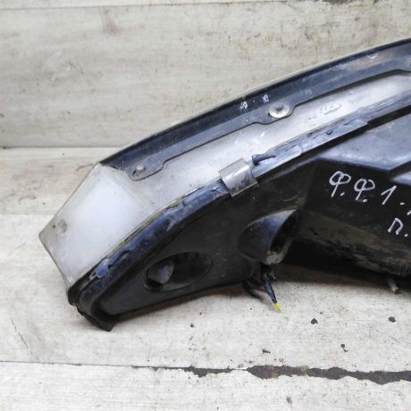 fara-peredniaia-pravaia-ford-focus-1-rest-art-110146-big-8