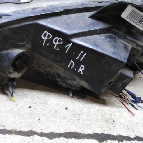 fara-peredniaia-pravaia-ford-focus-1-rest-art-110146-big-7