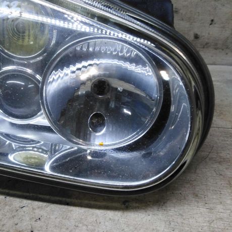 fara-peredniaia-pravaia-volkswagen-golf-4-art-110281-big-7