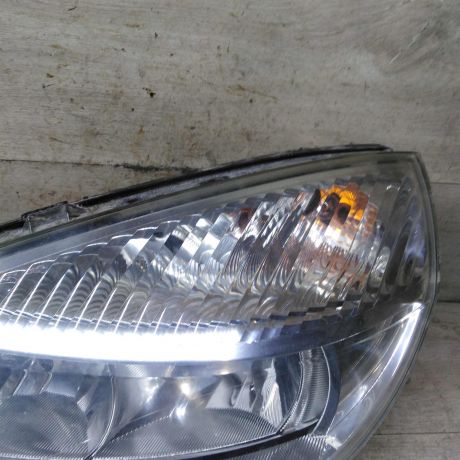 fara-peredniaia-levaia-renault-scenic-2-do-rest-art-110381-big-2