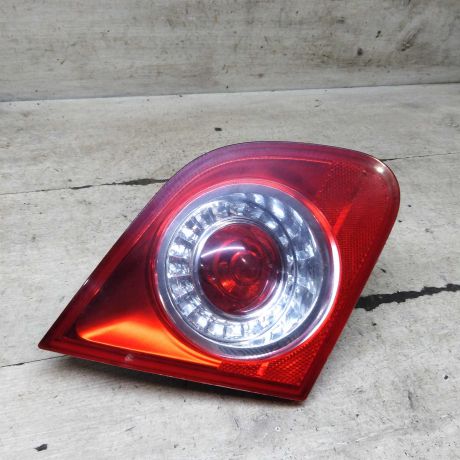 fonar-zadnii-levyi-volkswagen-passat-b6-art-110391-big-4