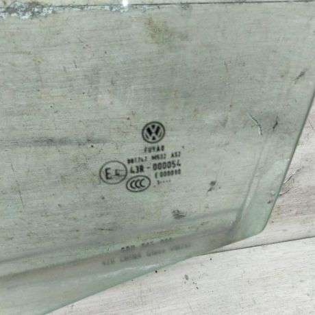 steklo-dveri-zadnee-levoe-volkswagen-polo-5-art-110429-big-2