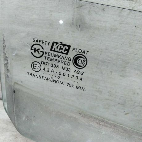 steklo-dveri-zadnee-pravoe-hyundai-accent-ii-art-110481-big-3