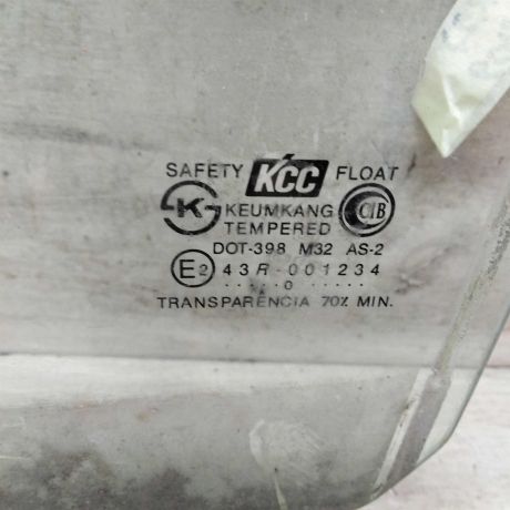 steklo-dveri-zadnee-levoe-hyundai-accent-ii-art-110545-big-1