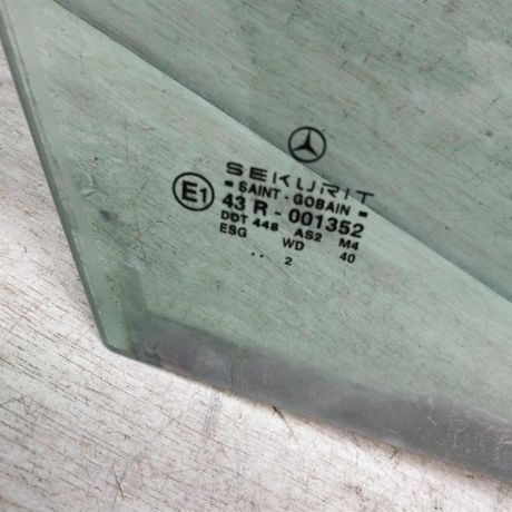 steklo-dveri-perednee-pravoe-mercedes-a-klass-i-w168-restailing-art-110582-big-1