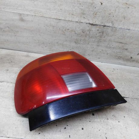 fonari-zadnii-levyi-audi-a4-b5-dorestailing-art-110727-big-5