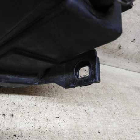 fara-peredniaia-pravaia-audi-a4-b5-dorestailing-art-110729-big-8