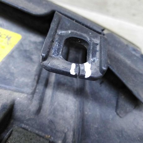 fara-peredniaia-pravaia-audi-a4-b5-dorestailing-art-110729-big-1