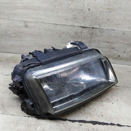 fara-peredniaia-pravaia-audi-a4-b5-dorestailing-art-110729-big-7