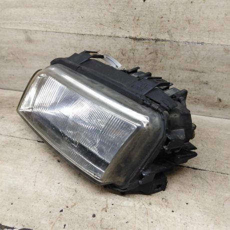 fara-peredniaia-levaia-audi-a4-b5-dorestailing-art-110730-big-9