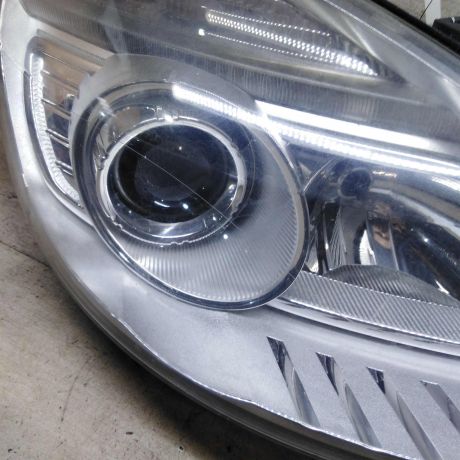 fara-peredniaia-pravaia-renault-scenic-2-restailing-art-110737-big-6