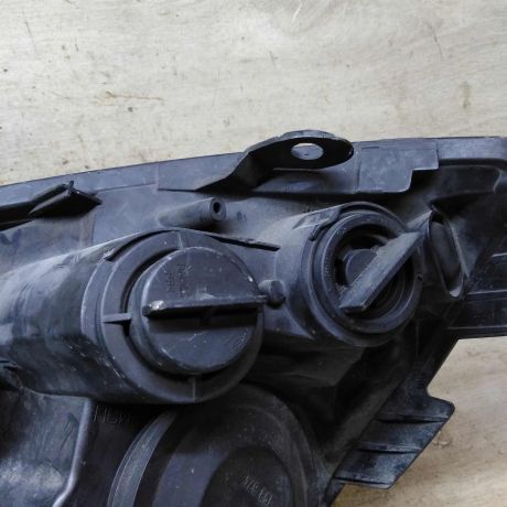 fara-peredniaia-pravaia-renault-scenic-2-restailing-art-110737-big-4