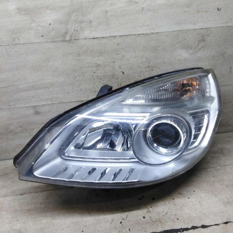 fara-peredniaia-levaia-renault-scenic-2-restailing-art-110738-big-0