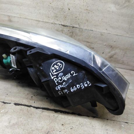 fara-peredniaia-levaia-renault-scenic-2-restailing-art-110738-big-2