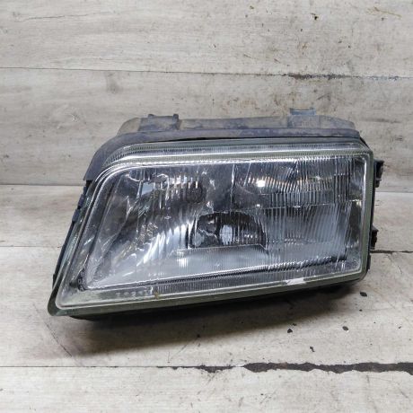 fara-peredniaia-levaia-audi-a4-b5-art-110778-big-0