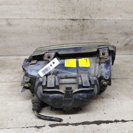 fara-peredniaia-levaia-audi-a4-b5-art-110778-big-4