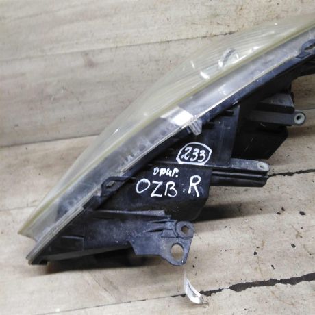 fara-peredniaia-pravaia-opel-zafira-b-art-110830-big-7