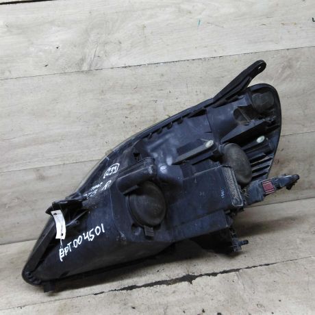 fara-peredniaia-pravaia-opel-zafira-b-art-110830-big-6