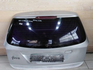 steklo-zadnee-kryska-bagaznika-ford-focus-1-universal-art-110839