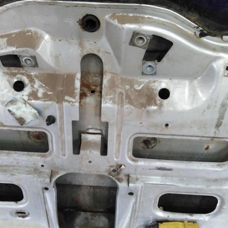 steklo-zadnee-kryska-bagaznika-ford-focus-1-universal-art-110839-big-7