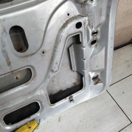 steklo-zadnee-kryska-bagaznika-ford-focus-1-universal-art-110839-big-2