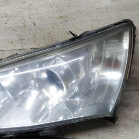 fara-peredniaia-levaia-geely-emgrand-ec7-defekty-art-110954-big-1