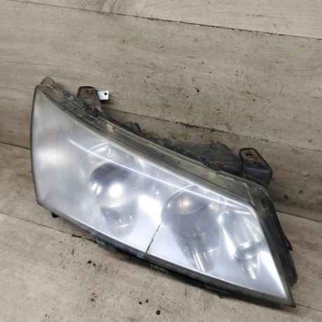 fara-peredniaia-pravaia-geely-emgrand-ec7-defekt-art-110959-big-2