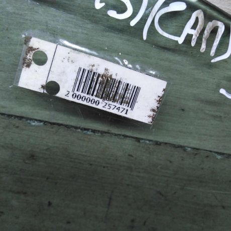 steklo-dveri-zadnee-levoe-audi-a4-b5-art-111046-big-1