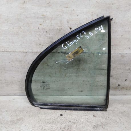 steklo-gluxoe-zadnee-pravoe-fortocka-geely-emgrand-ec7-art-111057-big-0