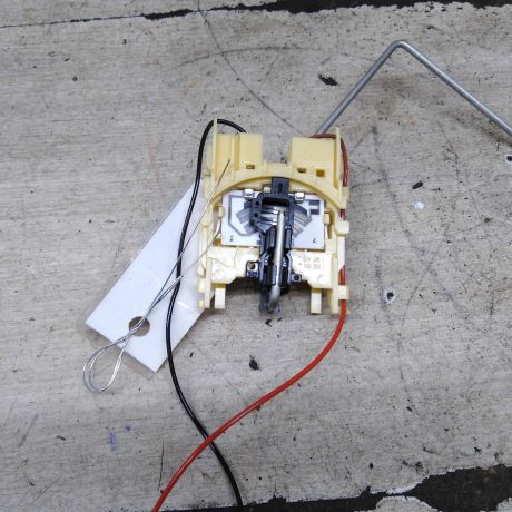 steklo-gluxoe-zadnee-pravoe-fortocka-geely-emgrand-ec7-art-111057-big-2