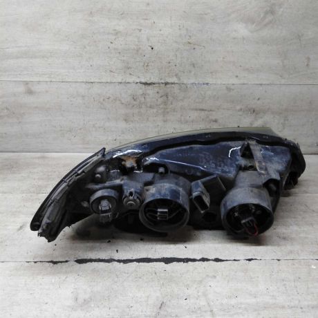 fara-peredniaia-levaia-nissan-almera-n16-defekty-na-foto-sostoianie-udovletvoritelnoe-art-111135-big-1