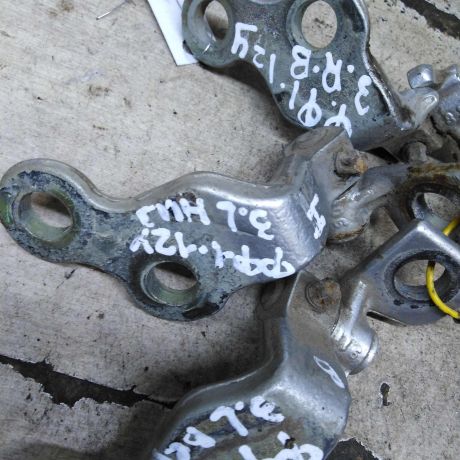 petlia-dveri-ford-focus-1-art-111185-big-5