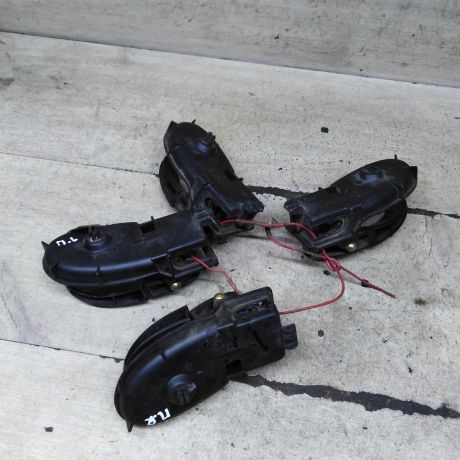 rucka-dveri-vnutrenniaia-ford-focus-1-art-111186-big-1