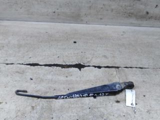 povodok-stekloocistitelia-zadnii-ford-focus-1-art-111228