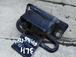 petlia-dveri-zadniaia-levaia-nizniaia-audi-a4-b5-art-111241