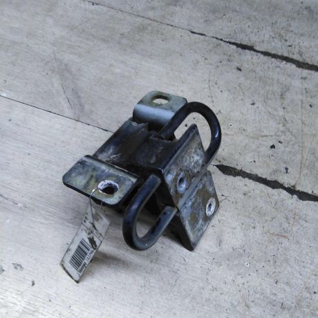 petlia-dveri-zadniaia-levaia-nizniaia-audi-a4-b5-art-111241-big-2