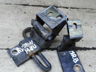 petlia-dveri-peredniaia-pravaia-audi-a4-b5-art-111242