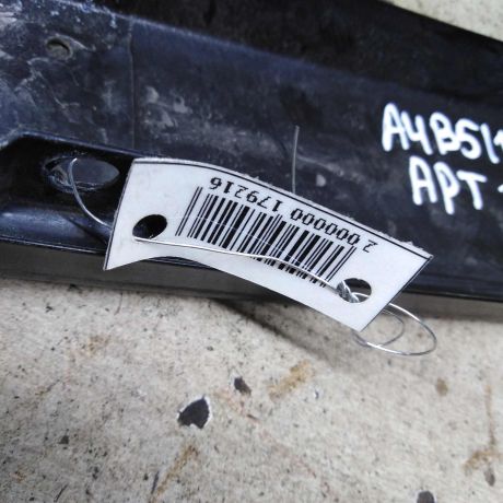 nakladka-kuzova-naruznaia-levaia-na-srednei-stoiki-audi-a4-b5-art-111275-big-1