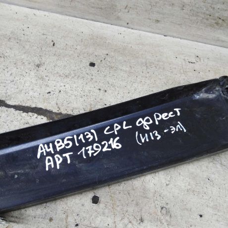 nakladka-kuzova-naruznaia-levaia-na-srednei-stoiki-audi-a4-b5-art-111275-big-3