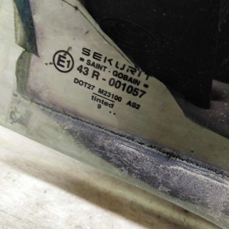 steklo-dveri-zadnee-levoe-ford-focus-1-universal-art-111279-big-2