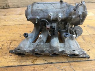 kollektor-vpusknoi-mitsubishi-carisma-art-33188