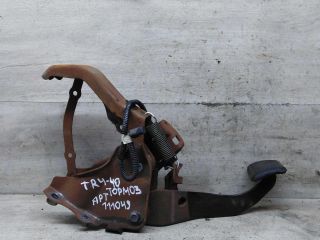 pedal-tormoza-toyota-rav4-iv-xa40-art-111319
