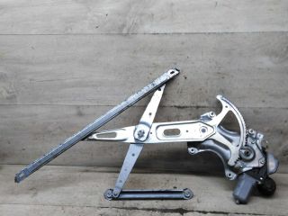 steklopodieemnik-elektriceskii-perednii-levyi-toyota-rav4-iv-xa40-art-111401